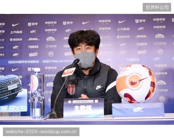徐正源打造的成都蓉城以最少失球数领跑，防守体系成为半程冠军基石。